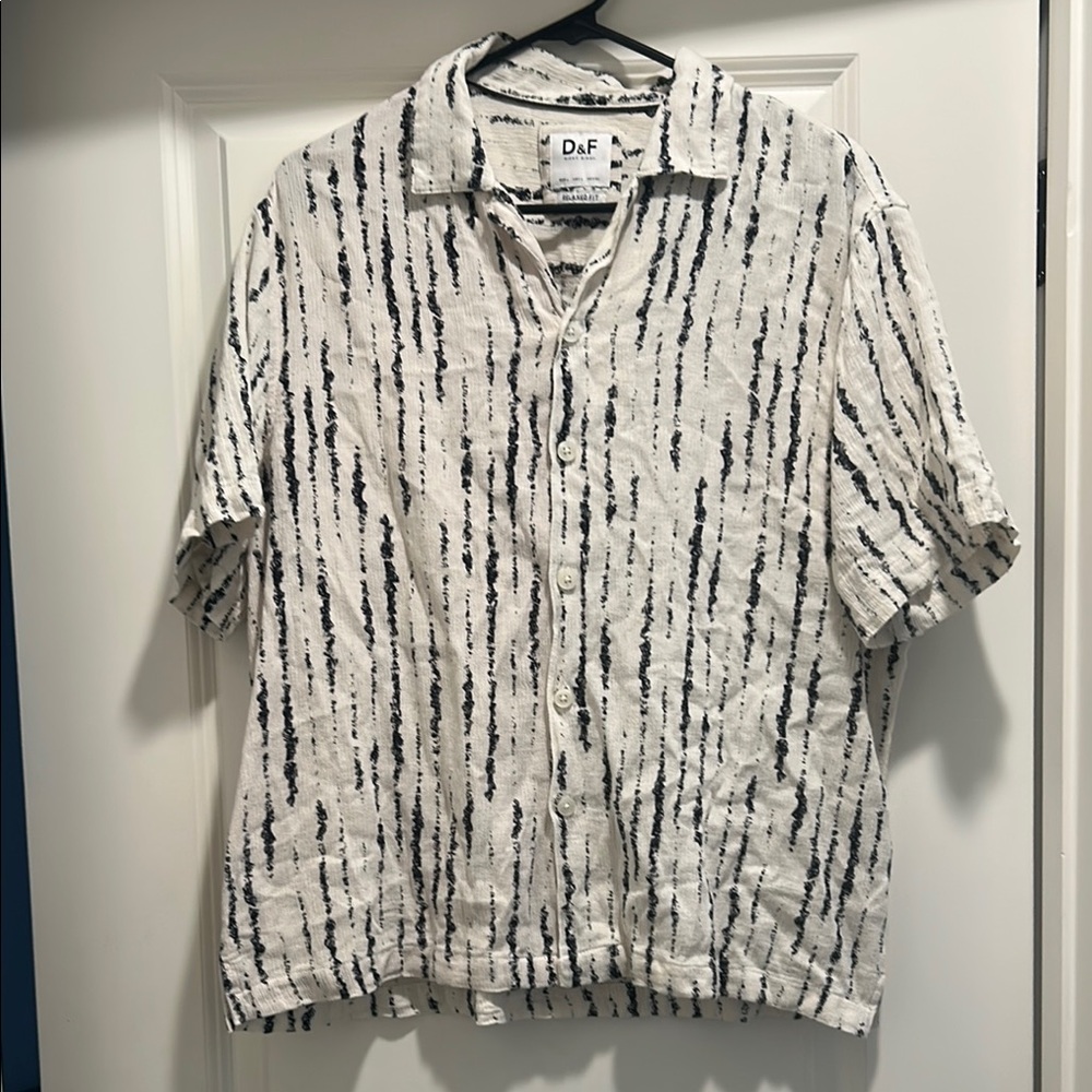 Men's Black and White Striped Shirt